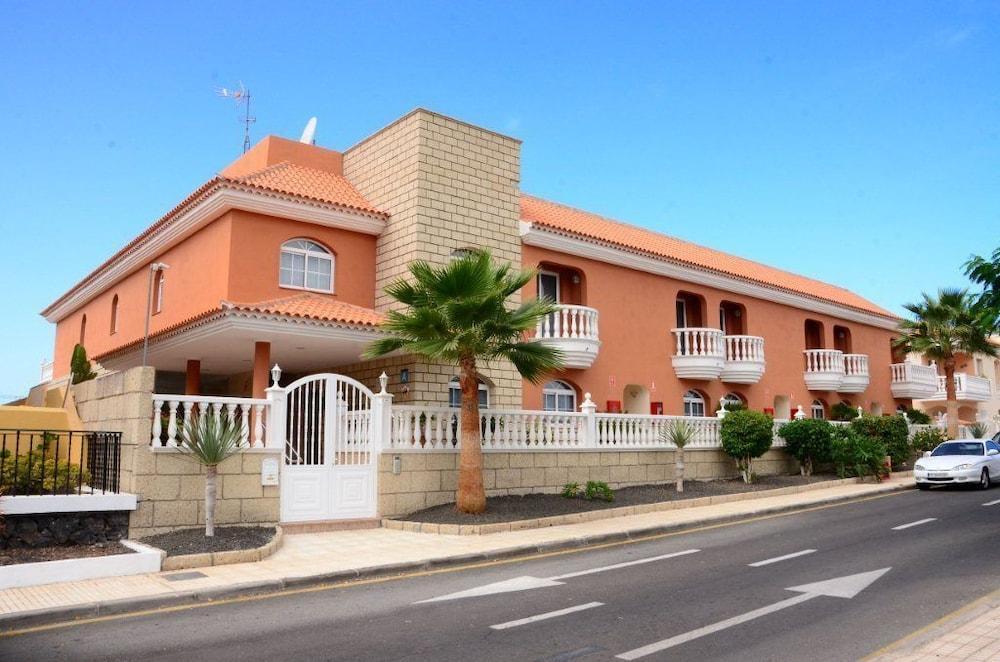 Apartamentos Callaomar Кальяо-Сальвахе Екстер'єр фото