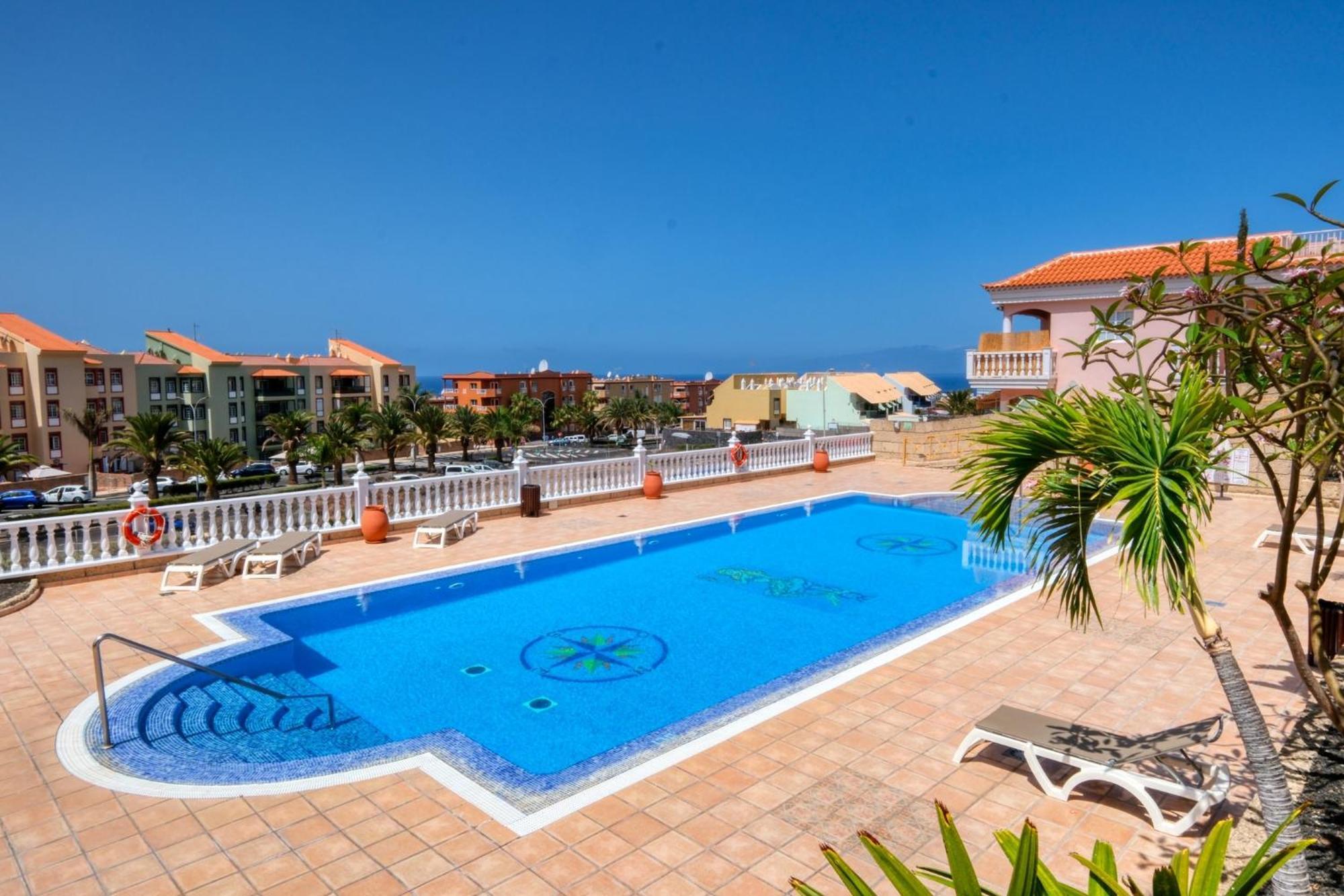 Apartamentos Callaomar Кальяо-Сальвахе Екстер'єр фото
