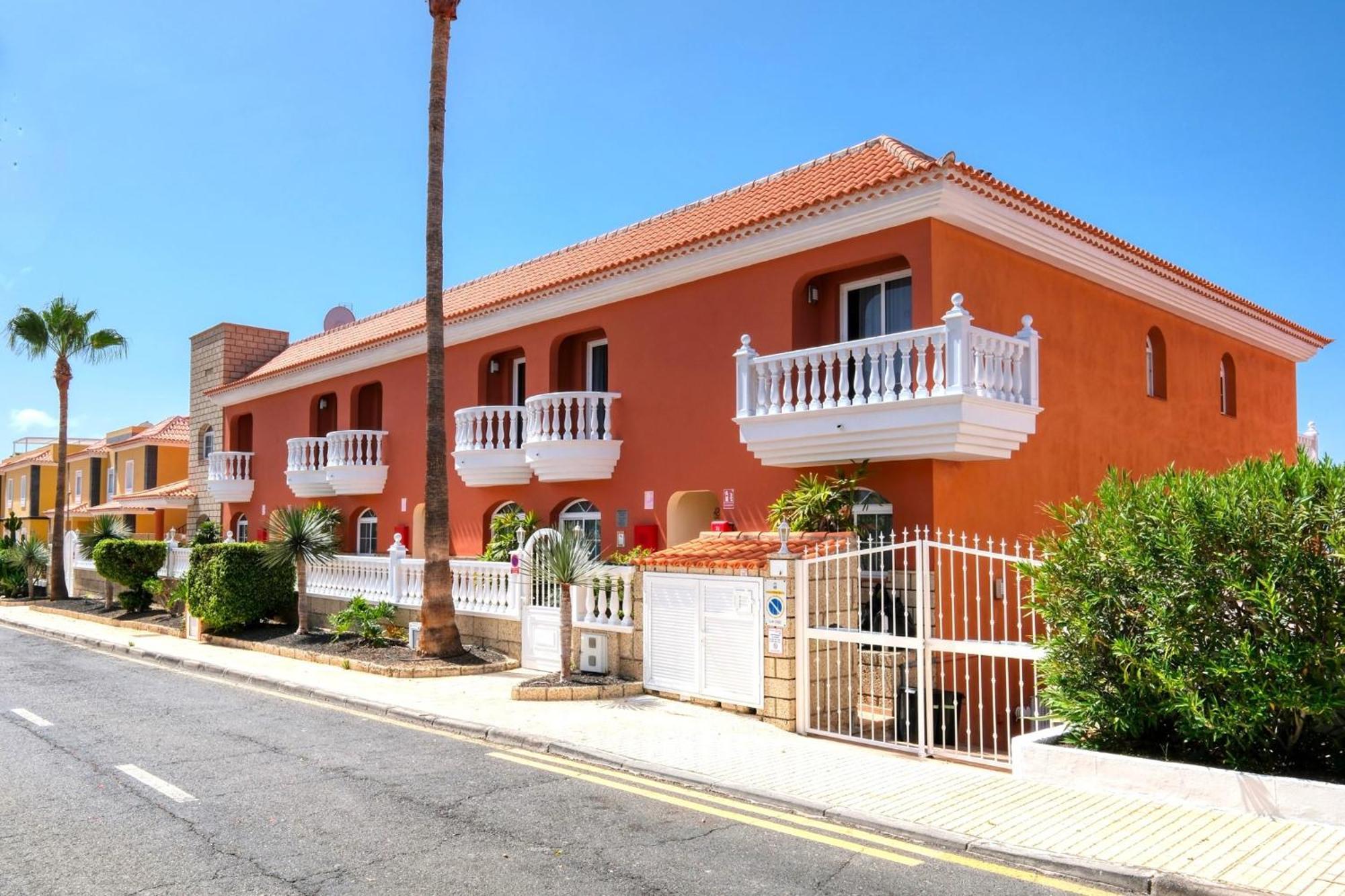 Apartamentos Callaomar Кальяо-Сальвахе Екстер'єр фото